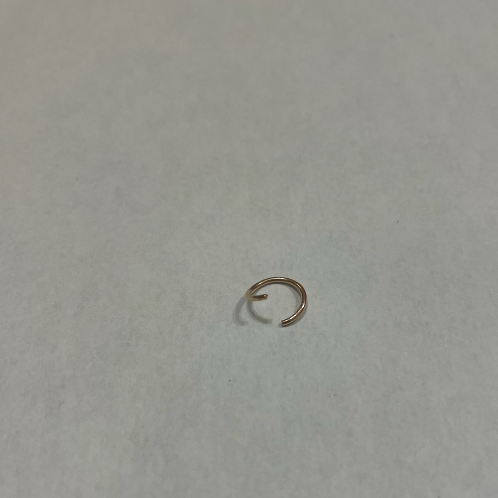 Gold Hoop - Picture 4 of 5